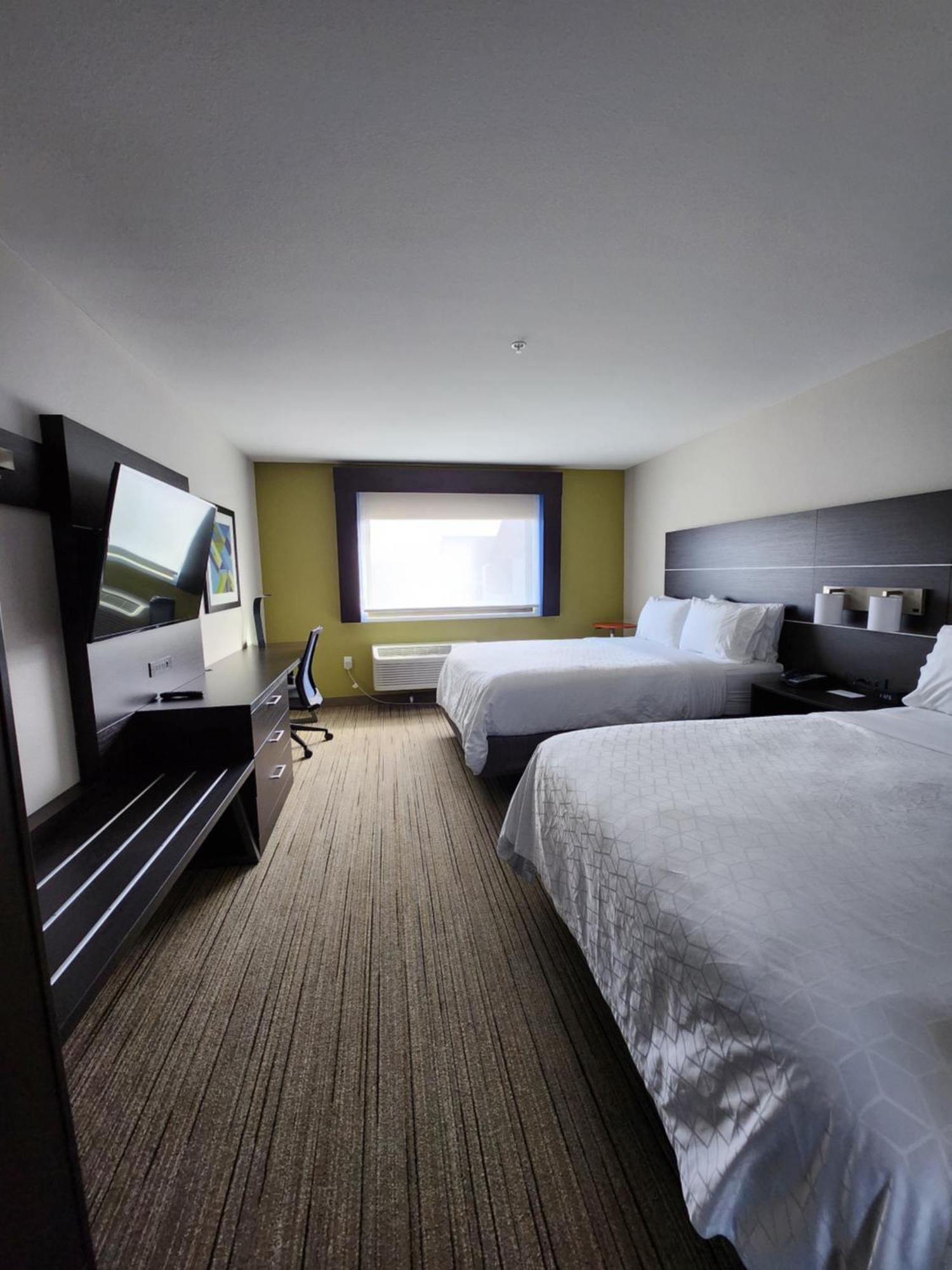 Holiday Inn Express & Suites - Camas By Ihg Exterior photo